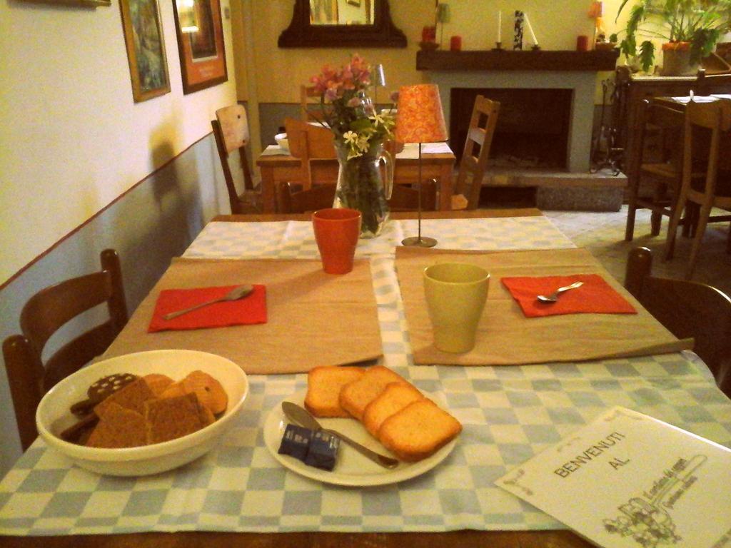 가시노 토리네세 Il Cortiletto Dei Capperi B&B 외부 사진
